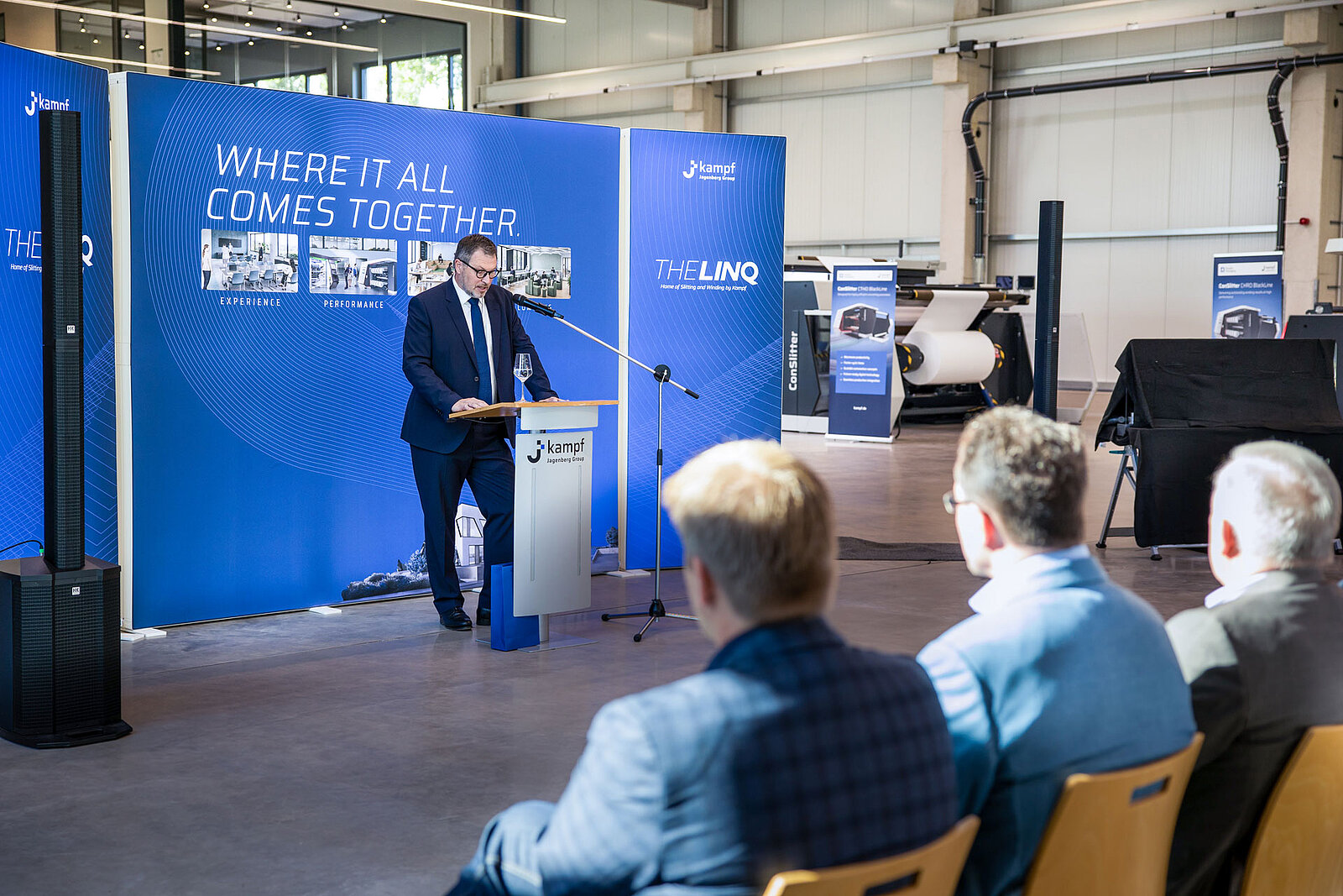CEO of Kampf GmbH, Markus Vollmer delivering the opening speech